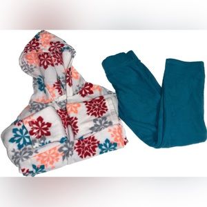 Girls Crazy 8 Fleece Outfit